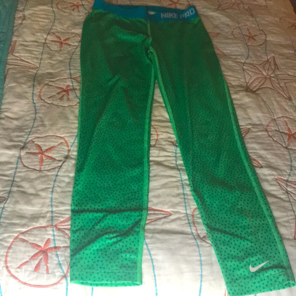 Stretchy Nike Leggings